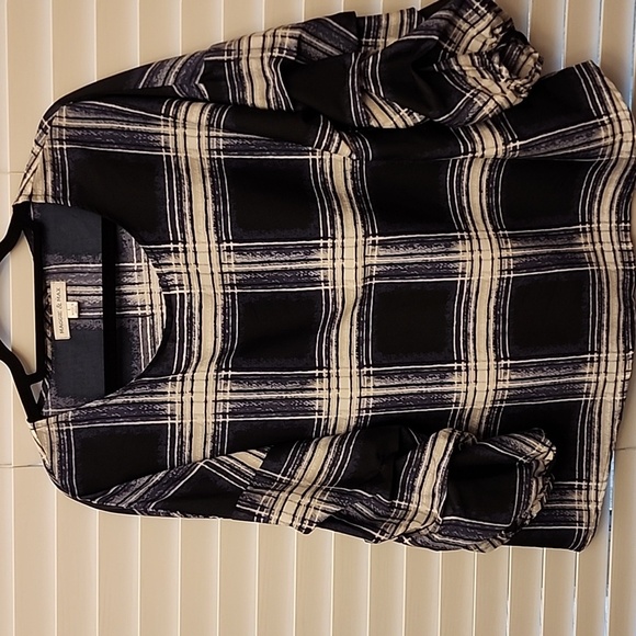 Maggie & Max blue/white plaid Large top - Picture 1 of 7